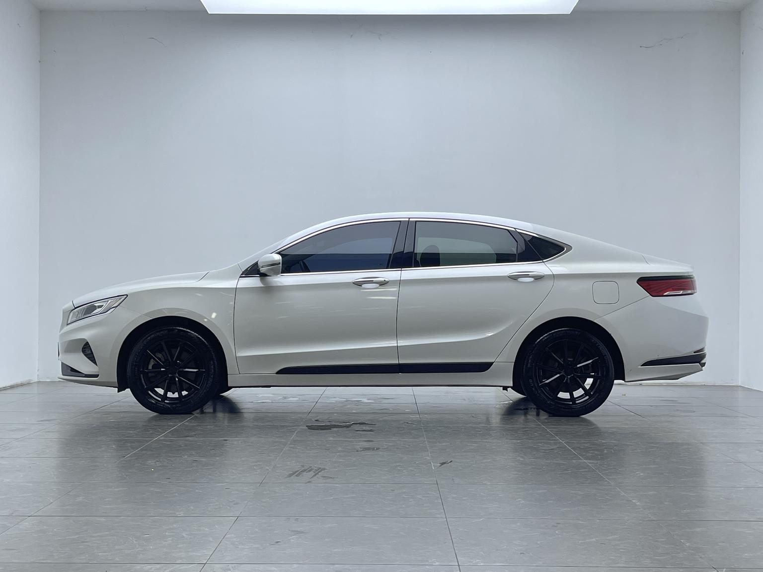Geely 2021 1.8T Navigator +