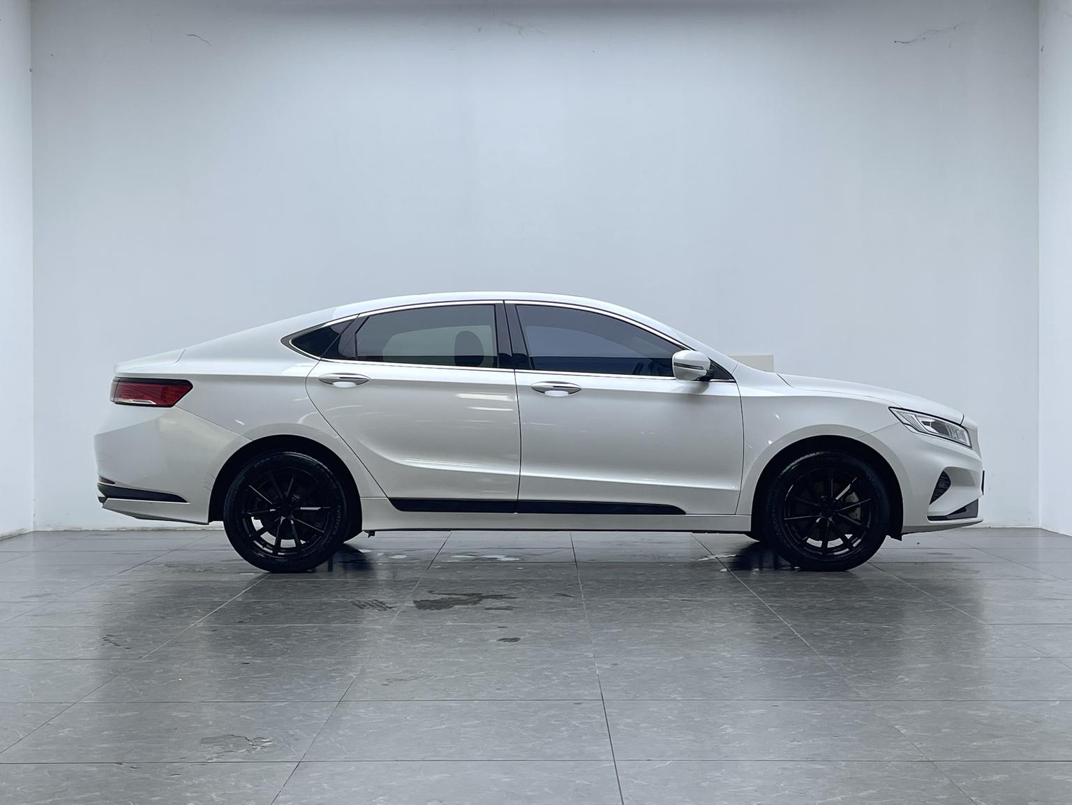 Geely 2021 1.8T Navigator +