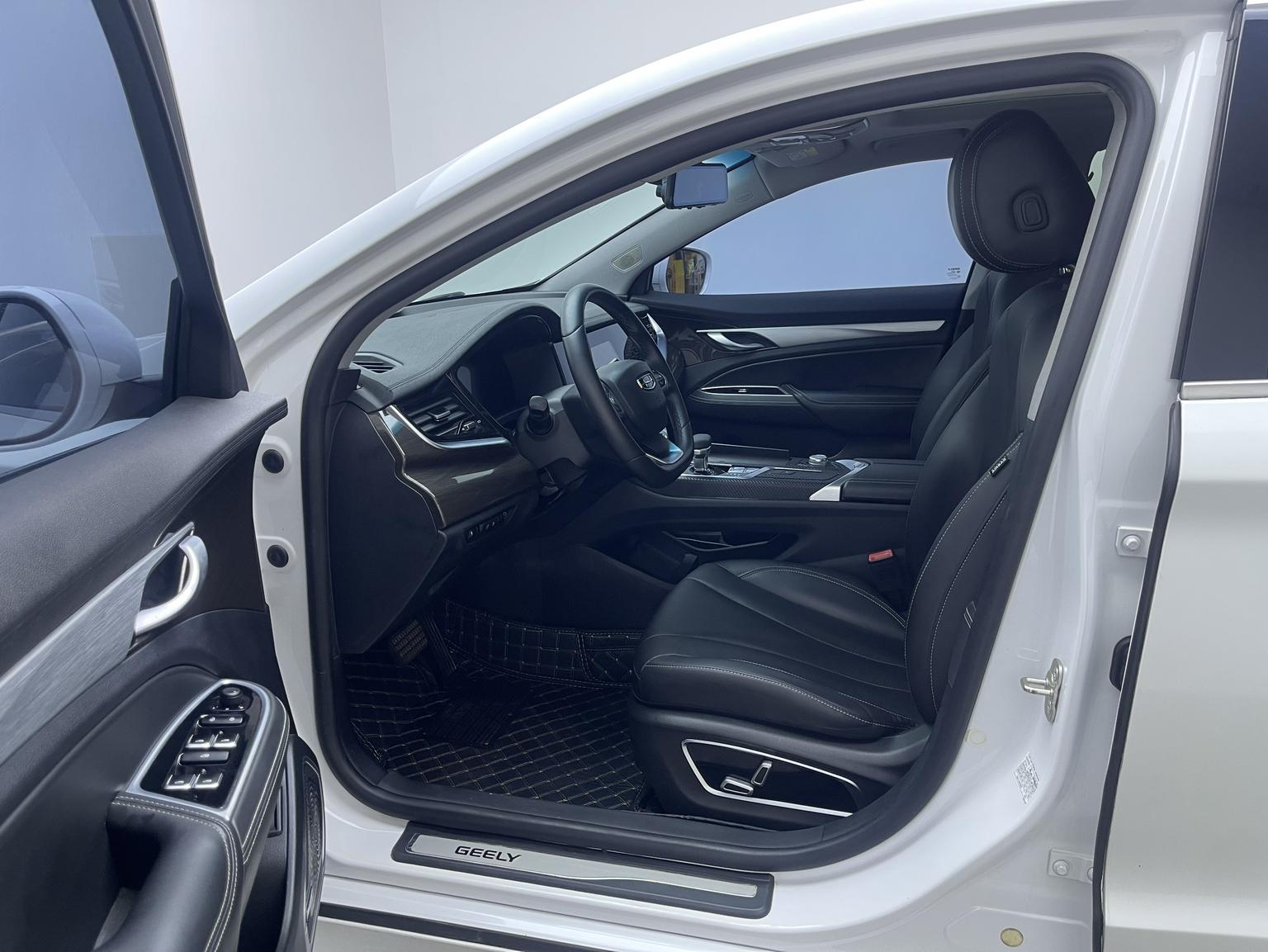 Geely 2021 1.8T Navigator +