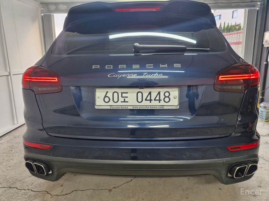 Porsche New Cayenne 3.0 Diesel Platinum Edition 2012