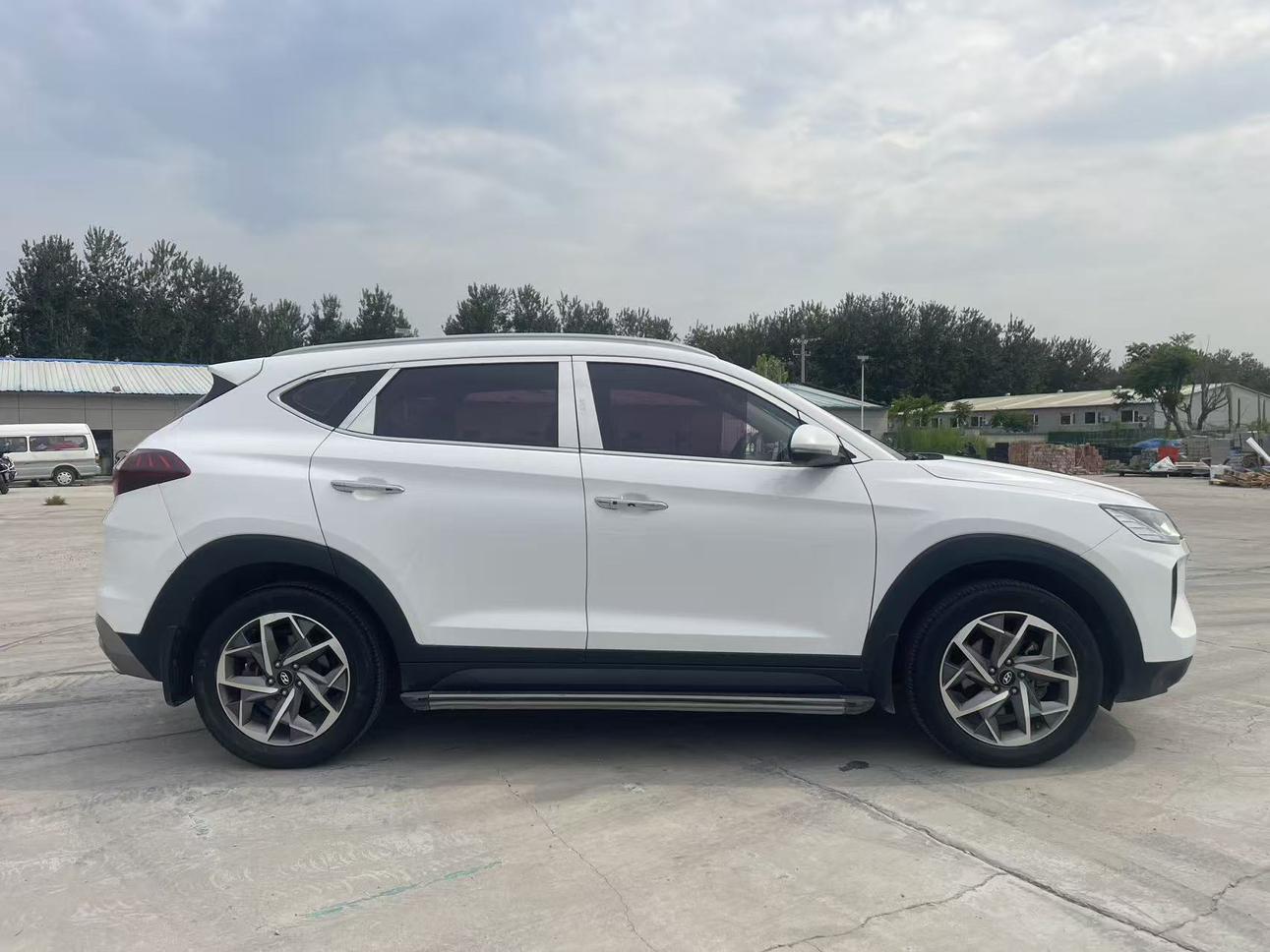 Hyundai Tucson 2019 280TGDi DCT 2WD Smart Connected China VI