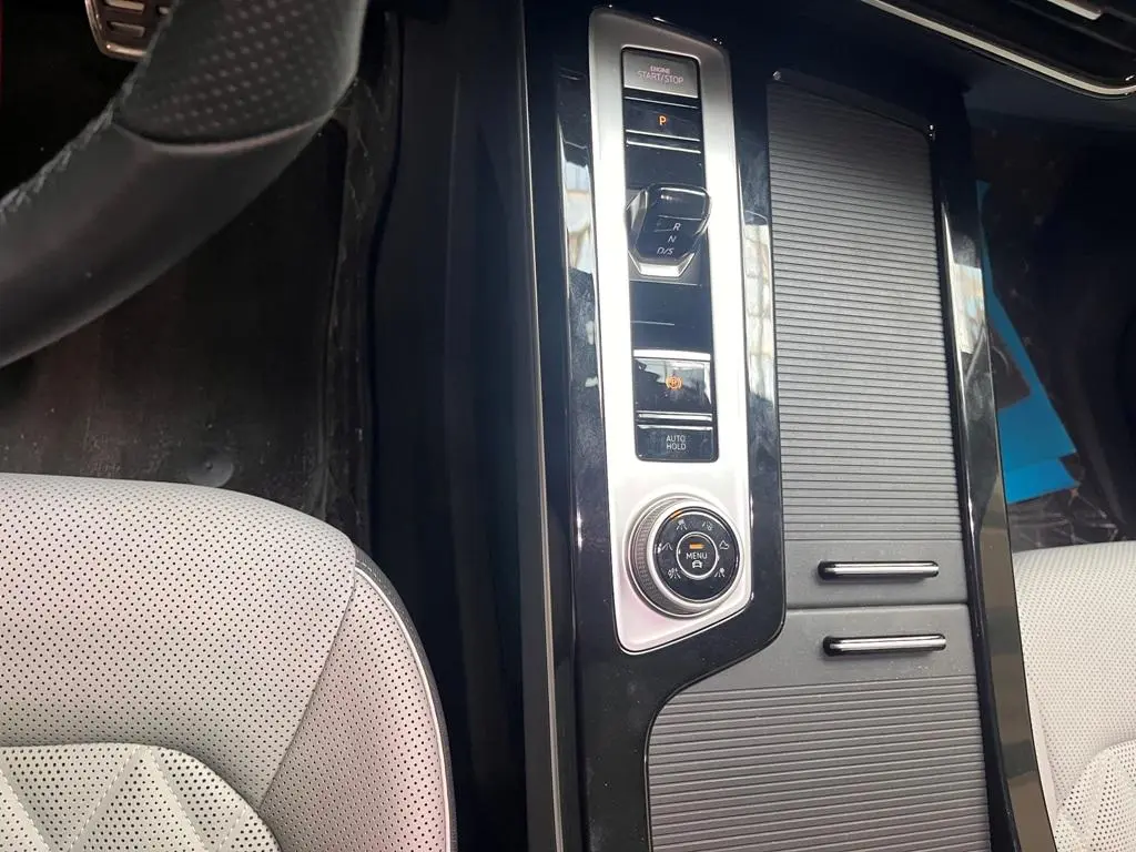 Volkswagen 2025 380TSI 4WD R-line