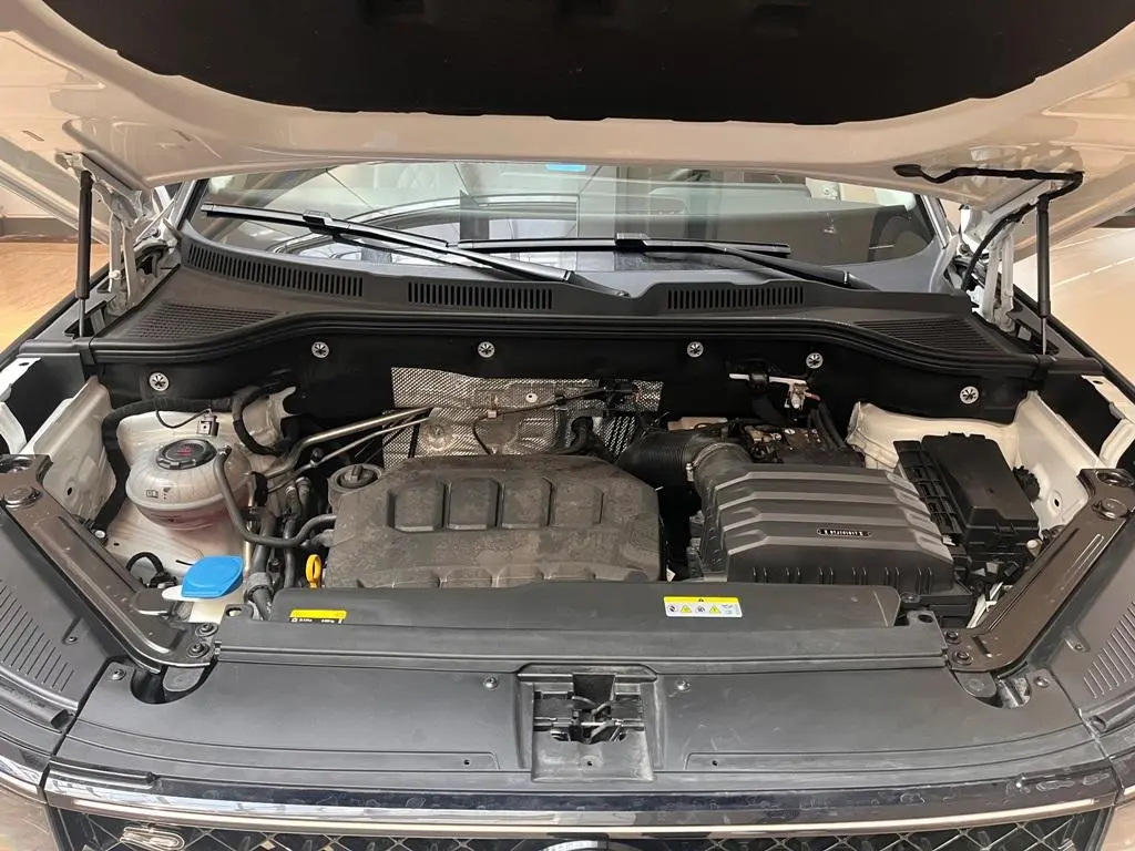 Volkswagen 2025 380TSI 4WD R-line