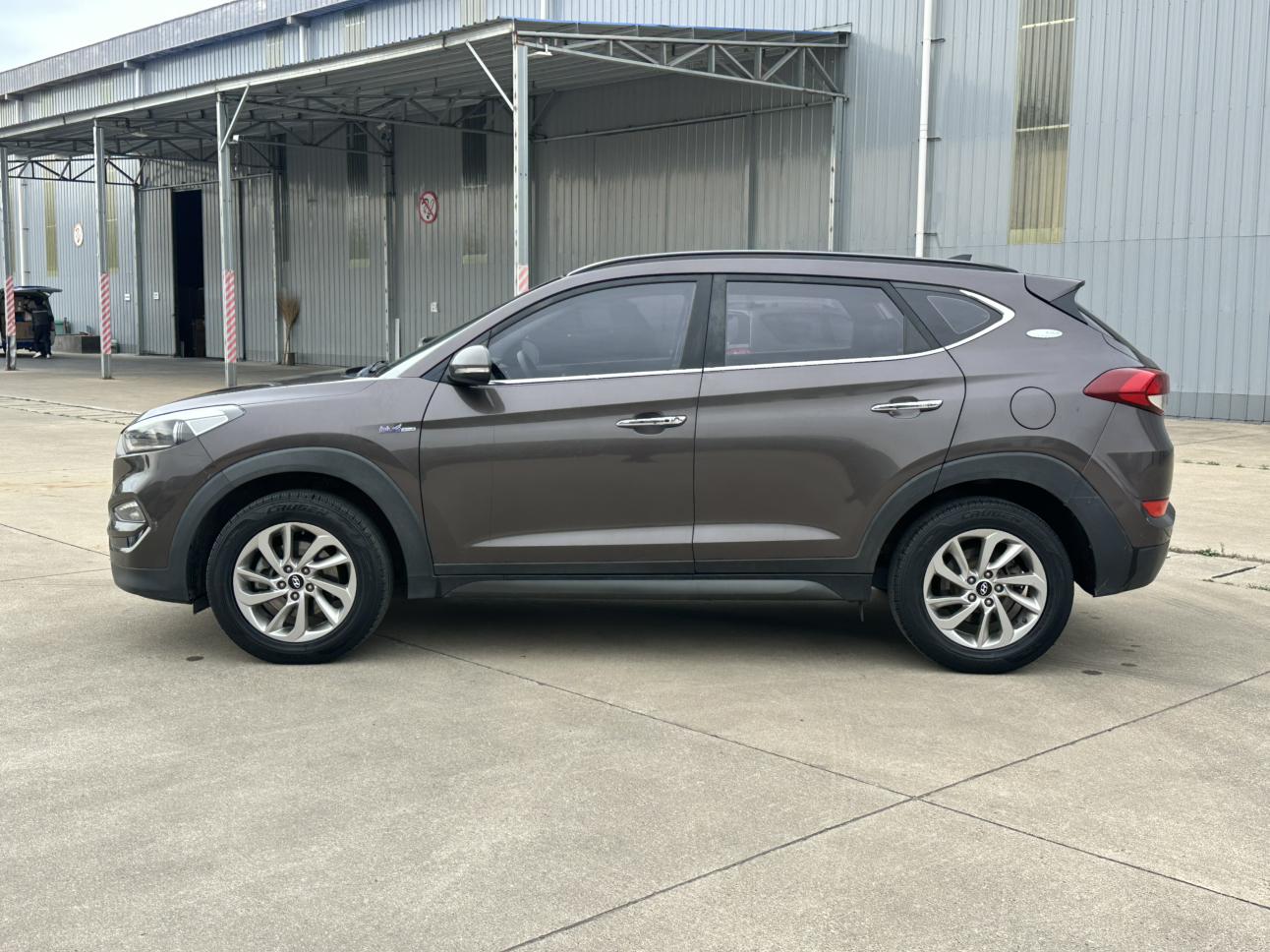 Hyundai Tucson 2018 1.6T DCT 2WD 15 Anniversary