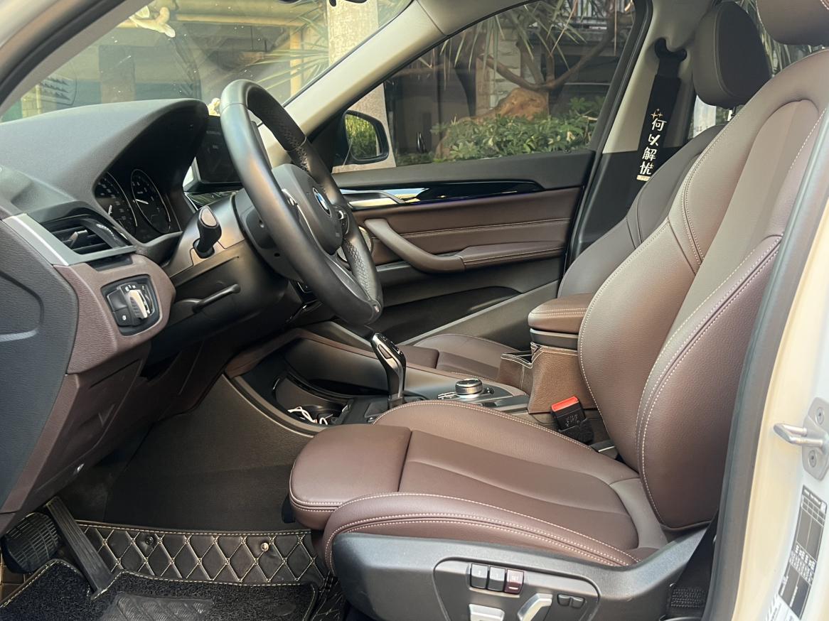 BMW X1 2022 sDrive25Li Leading