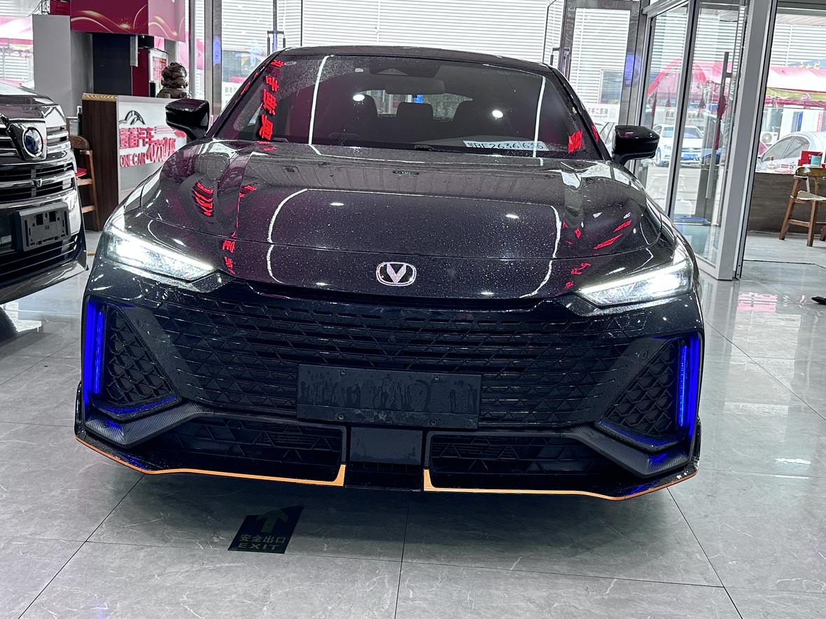 Changan UNI-V 2022 2.0T