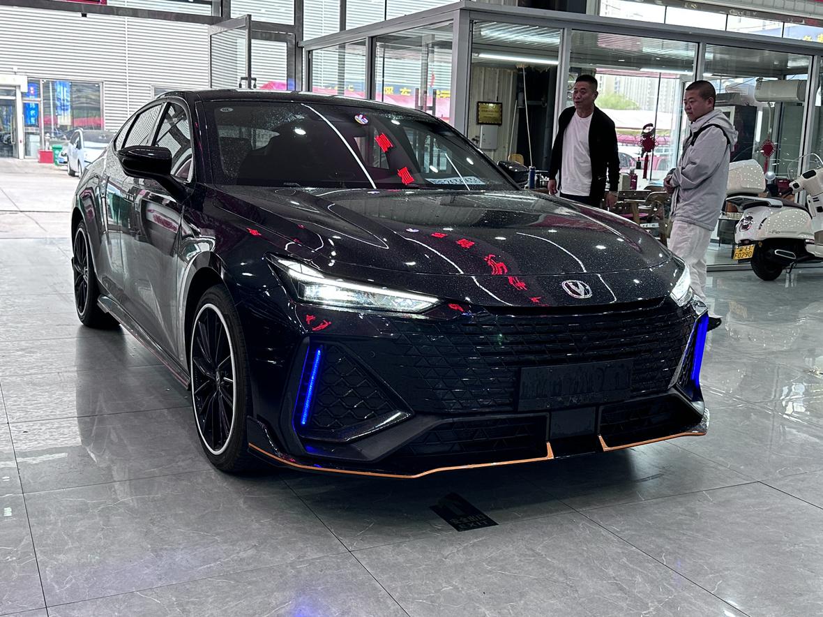 Changan UNI-V 2022 2.0T