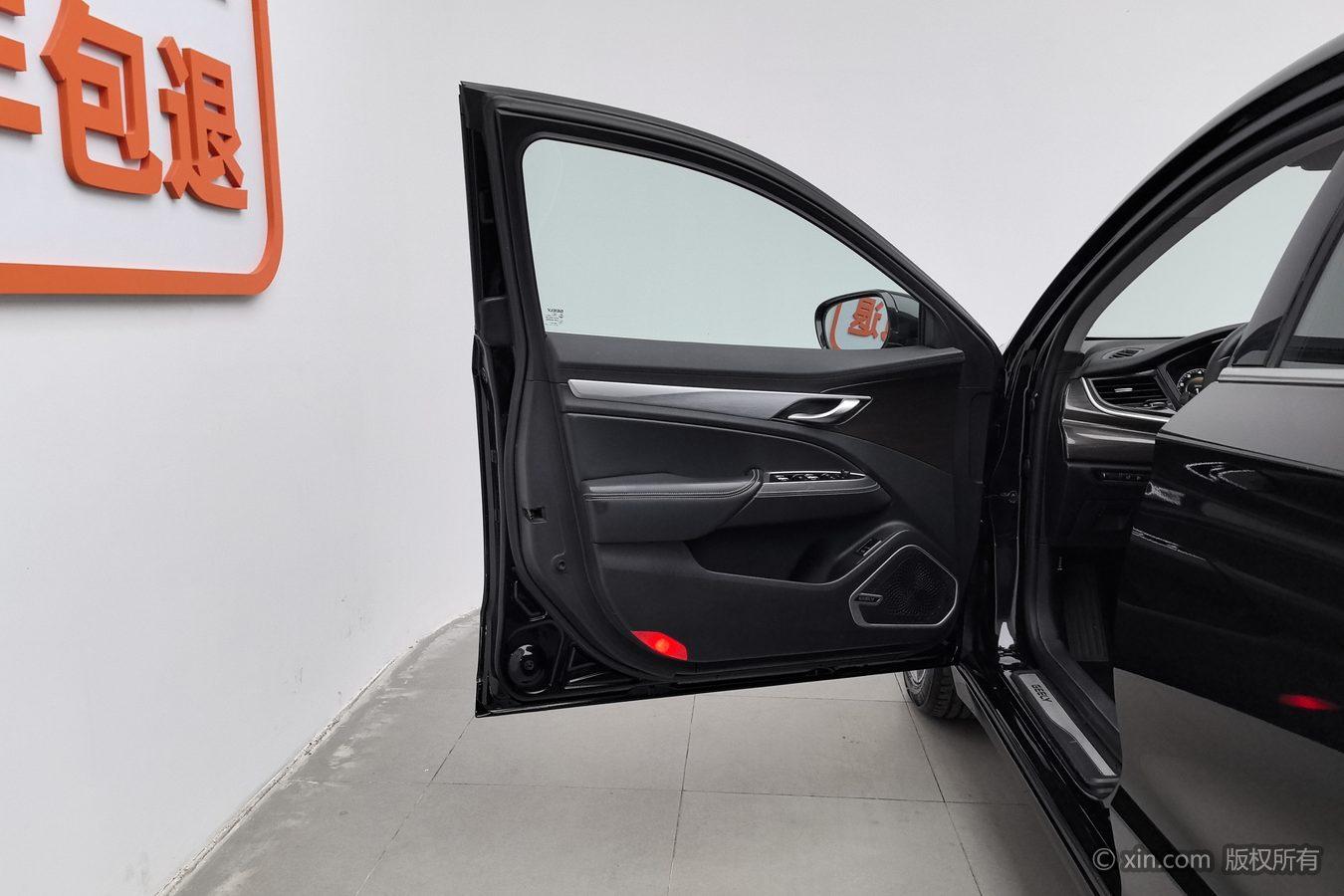 Geely 2021 1.8T Navigator +