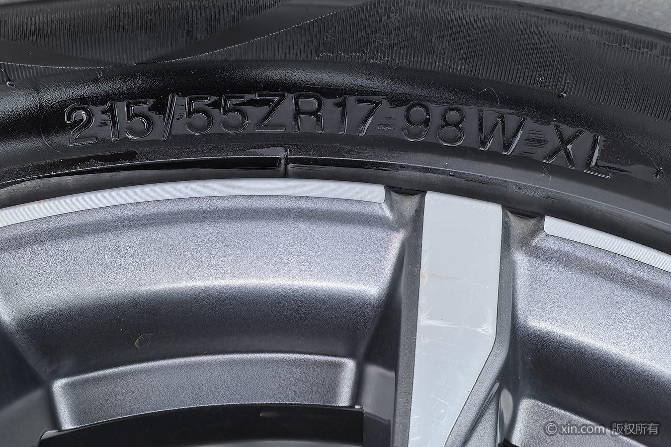 Geely 2021 1.8T Navigator +