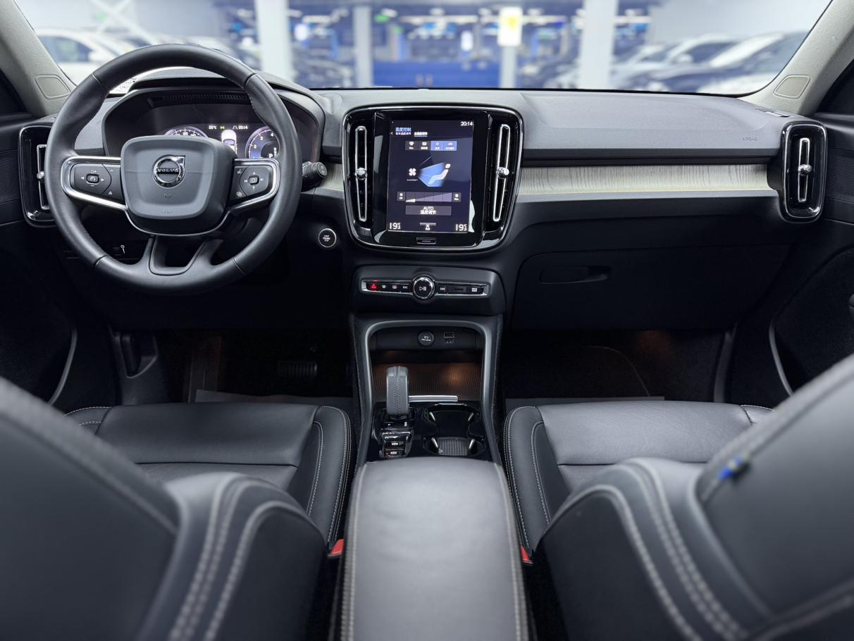 Volvo XC40 2020 T3 2WD Vision Luxury