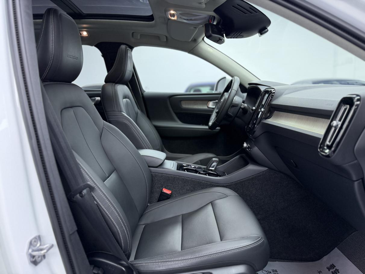 Volvo XC40 2020 T3 2WD Vision Luxury