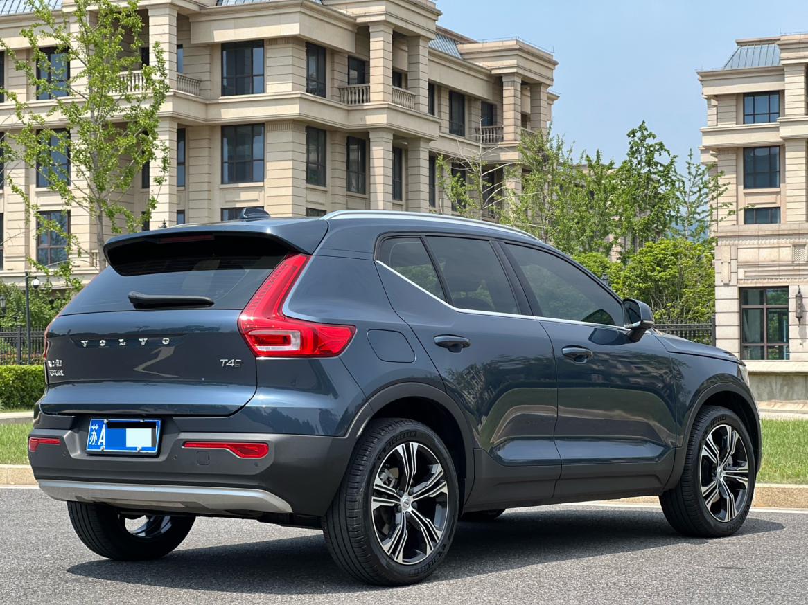 Volvo XC40 2021 T4 4WD Vision Luxury