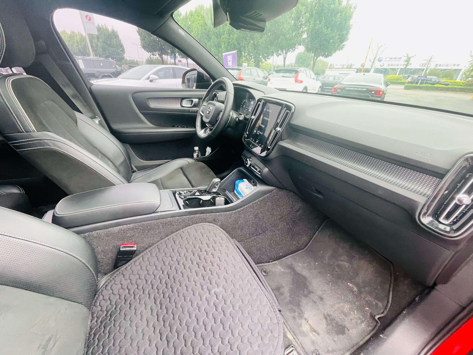 Volvo XC40 2020 T4 4WD Smart Sport