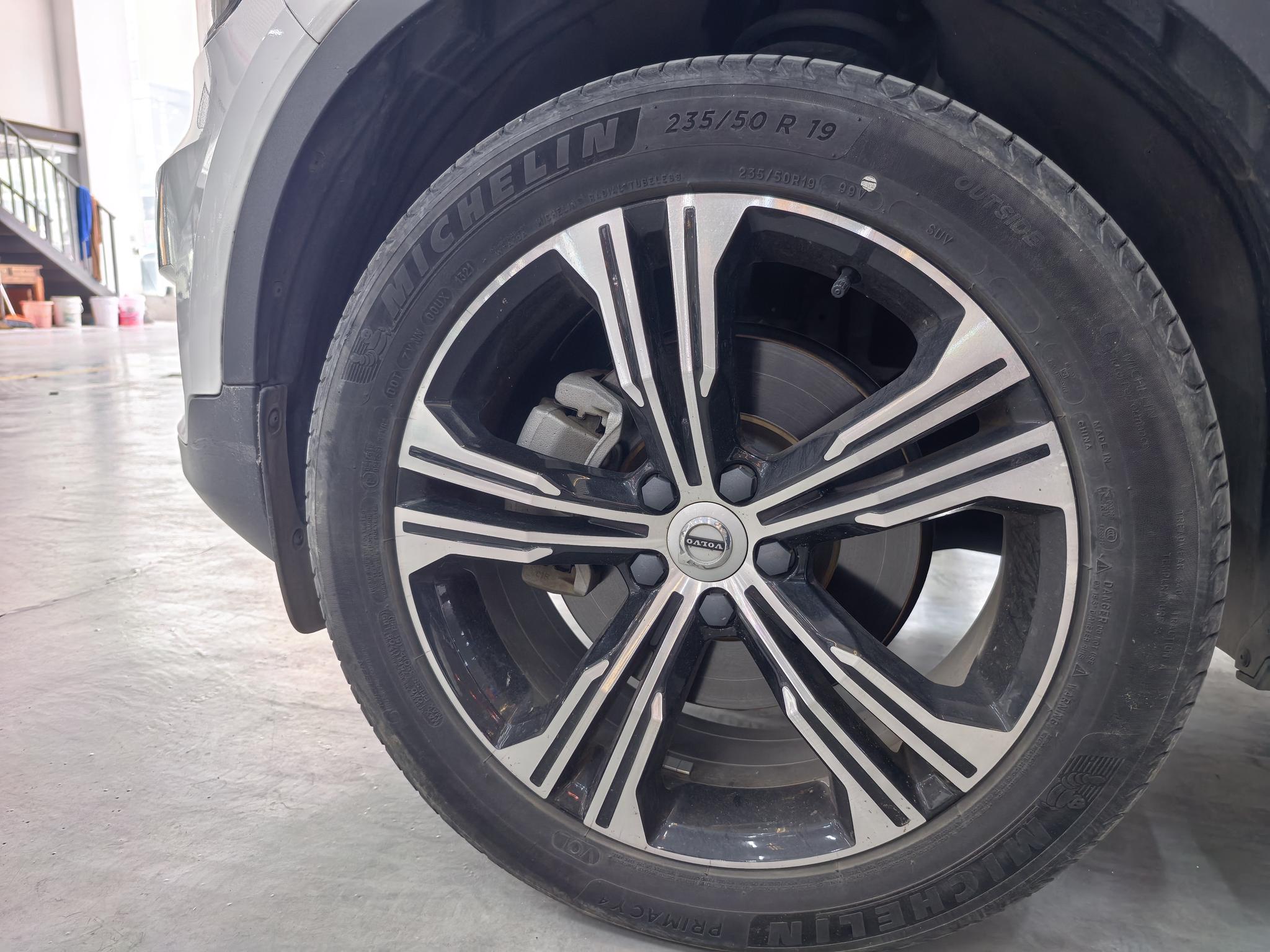 Volvo XC40 2022 T4 4WD Vision Luxury