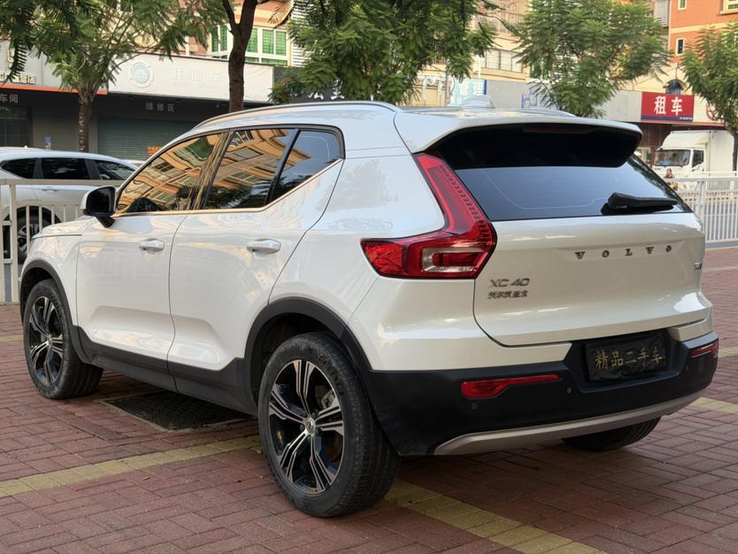 Volvo XC40 2021 T4 4WD Vision Luxury
