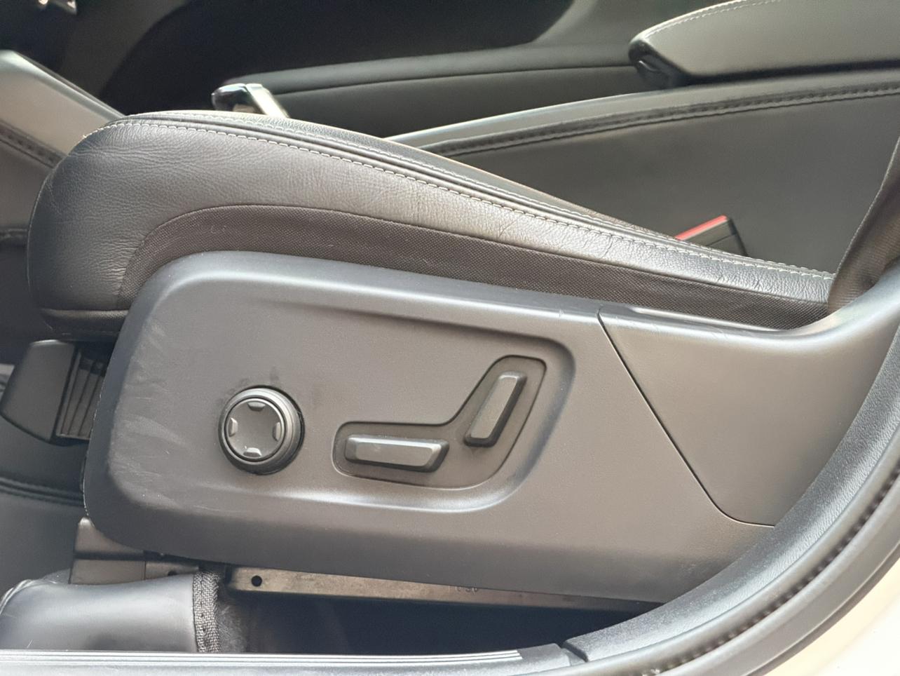 Volvo XC40 2021 T4 4WD Vision Luxury