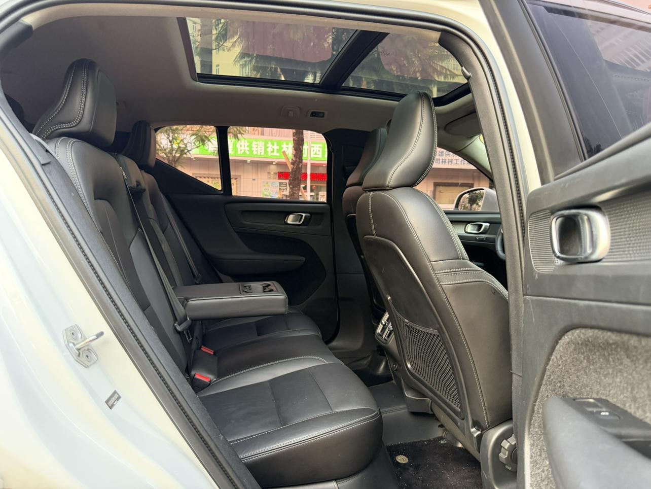 Volvo XC40 2021 T4 4WD Vision Luxury