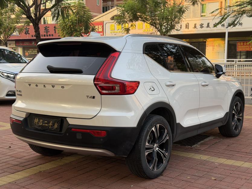 Volvo XC40 2021 T4 4WD Vision Luxury