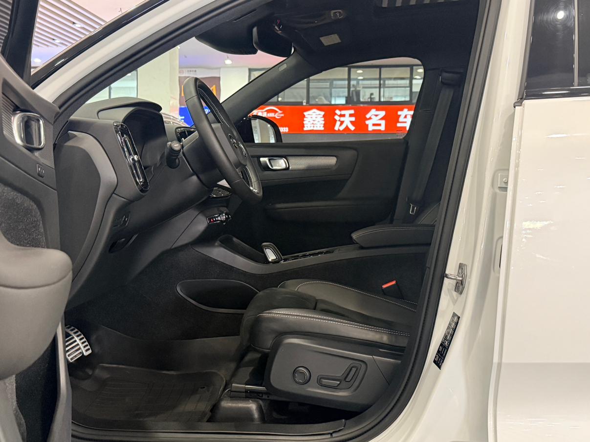 Volvo XC40 2021 T4 4WD Smart Long Sport