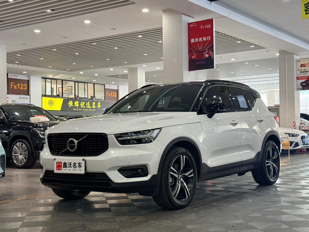 Volvo XC40 2021 T4 4WD Smart Long Sport