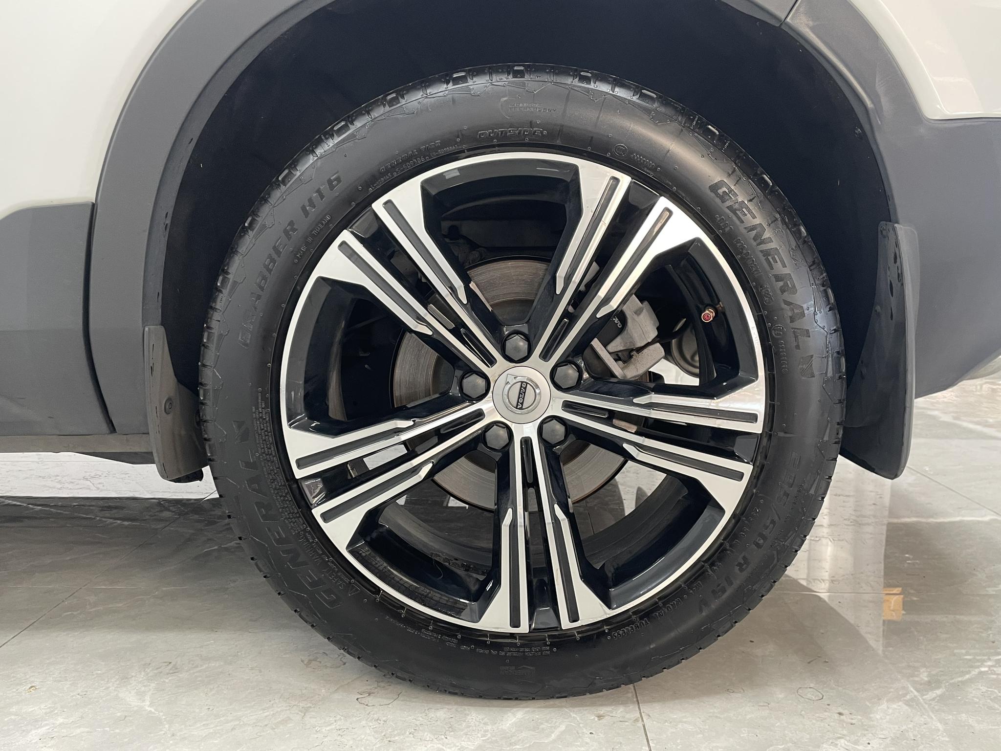 Volvo XC40 2020 T4 4WD Smart Elegant Luxury