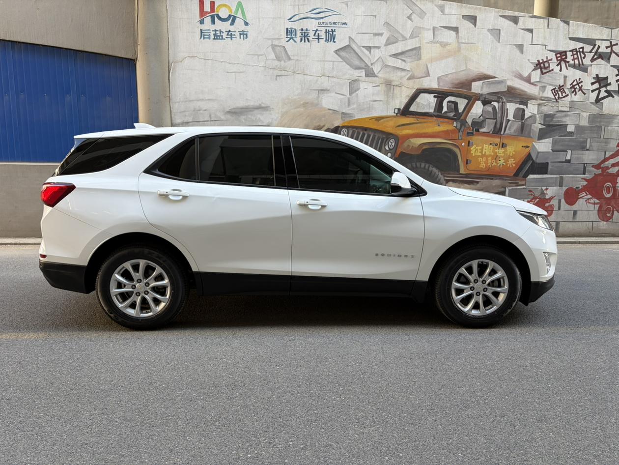 Chevrolet Equinox 2019 535T Auto Leading China VI