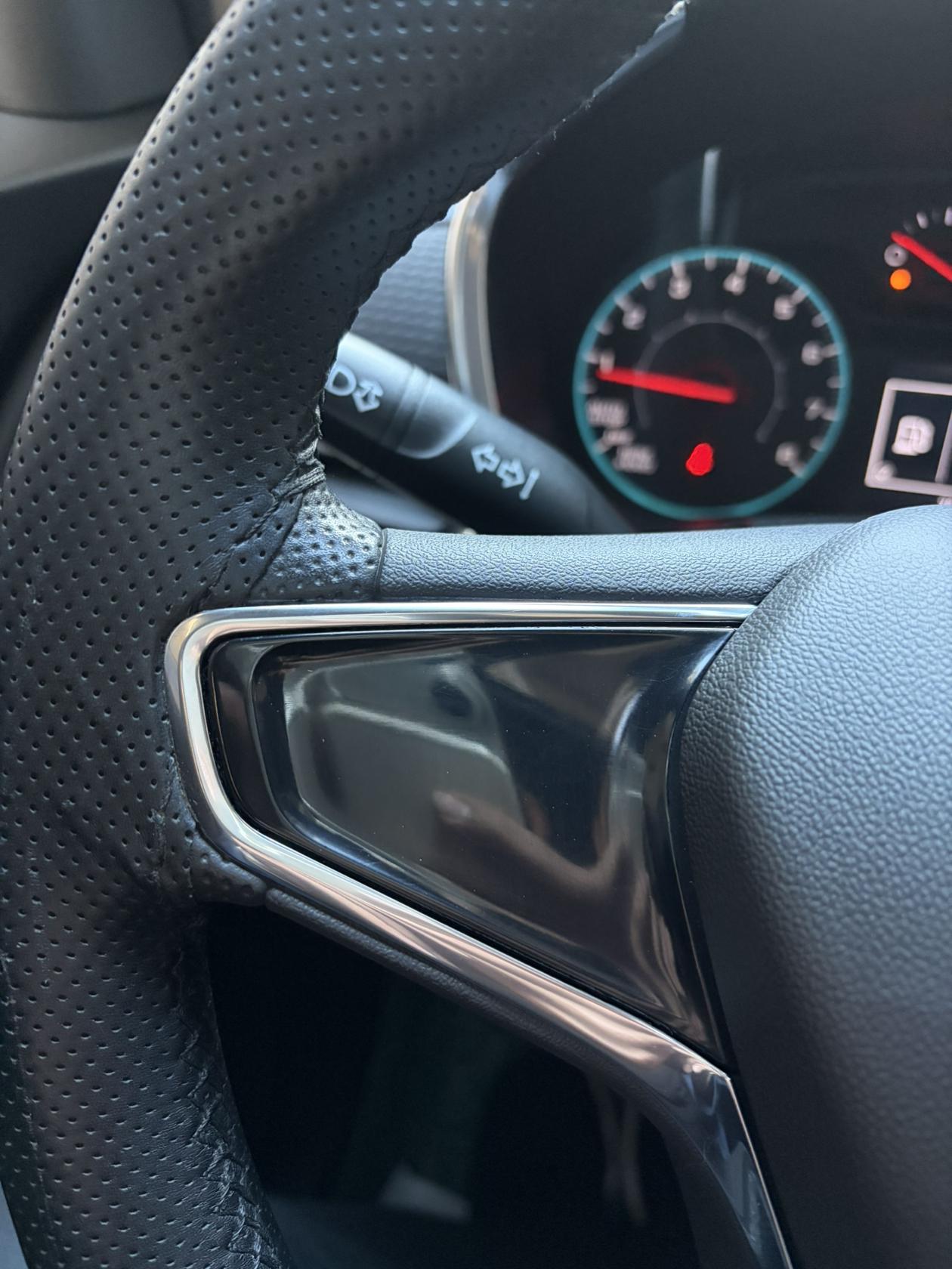 Chevrolet Equinox 2019 535T Auto Leading China VI