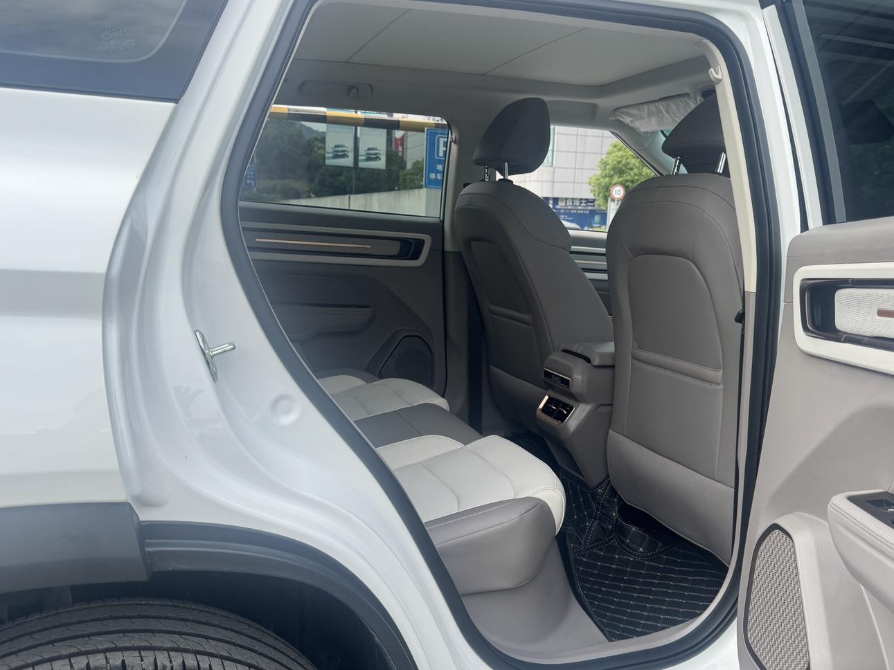Geely ICON 2026 1.5TD