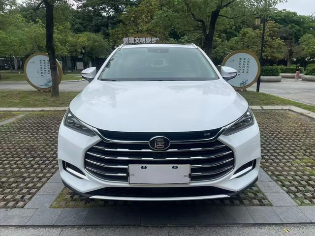 BYD Tang 2019 2.0T Auto Smart Connected Premium 7 seat China VI
