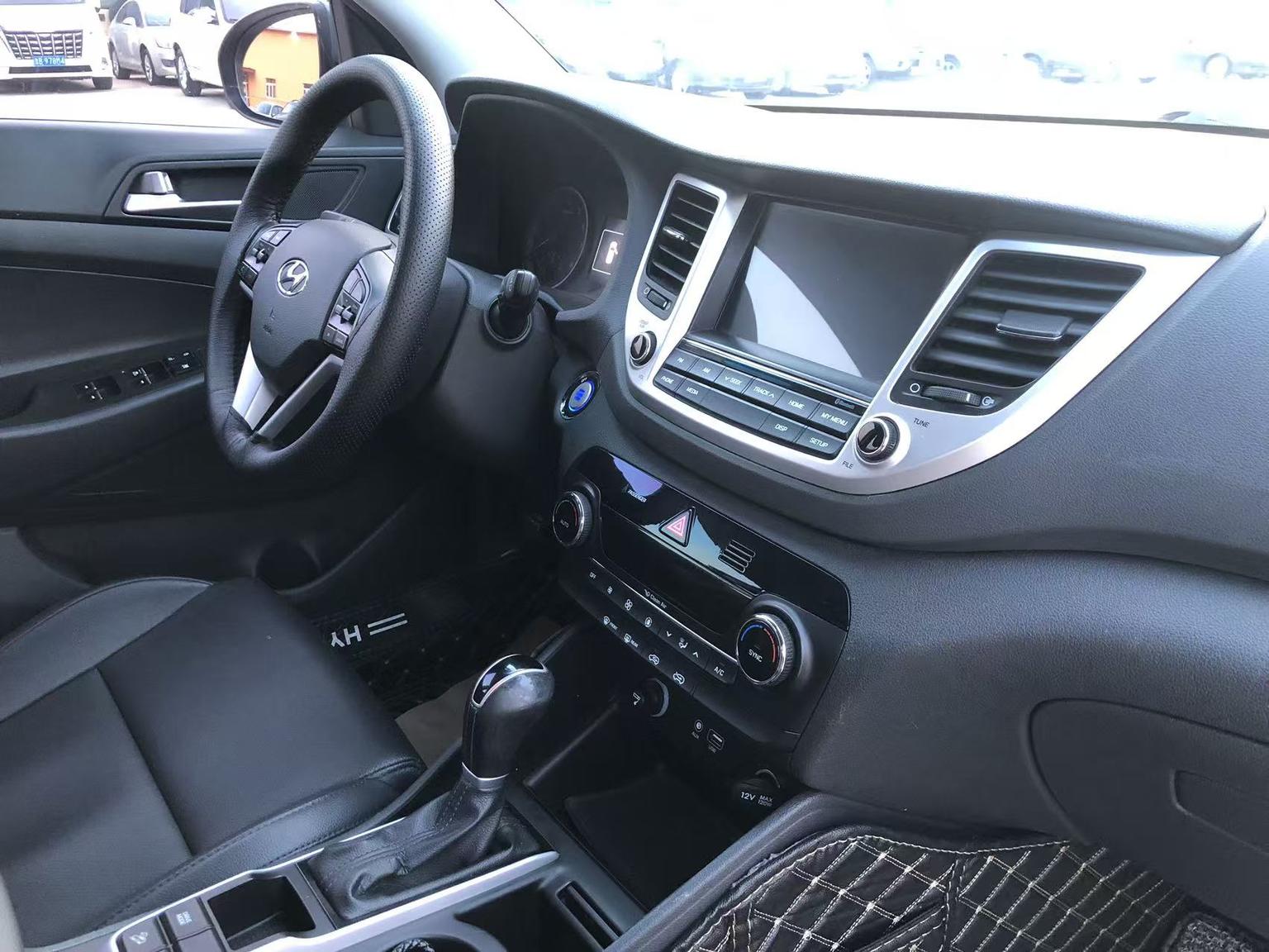 Hyundai Tucson 2018 1.6T DCT 2WD 15 Anniversary