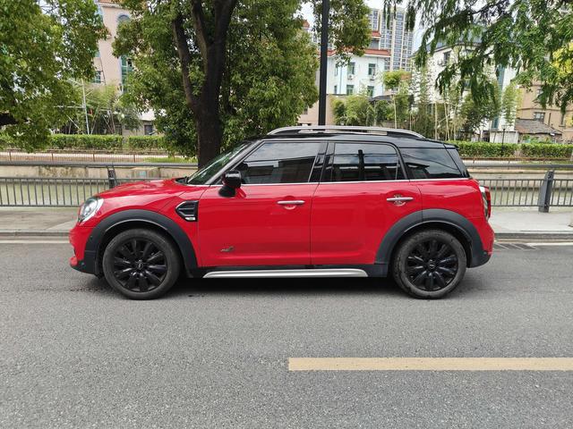 MINI COUNTRYMAN 2019 1.5T COOPER ALL4 artist weekend Wagon