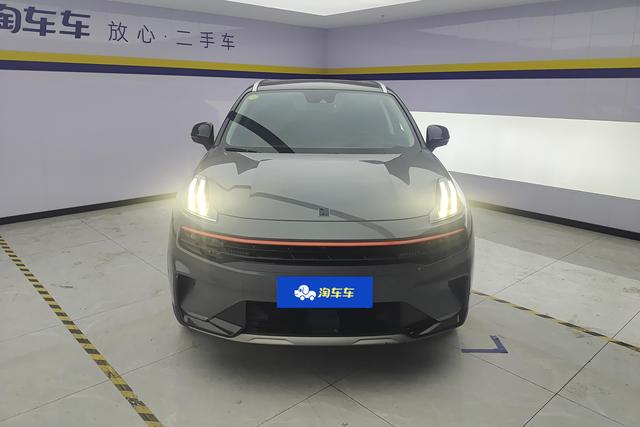 Lynk & Co 06 2020 1.5T Shine Halo