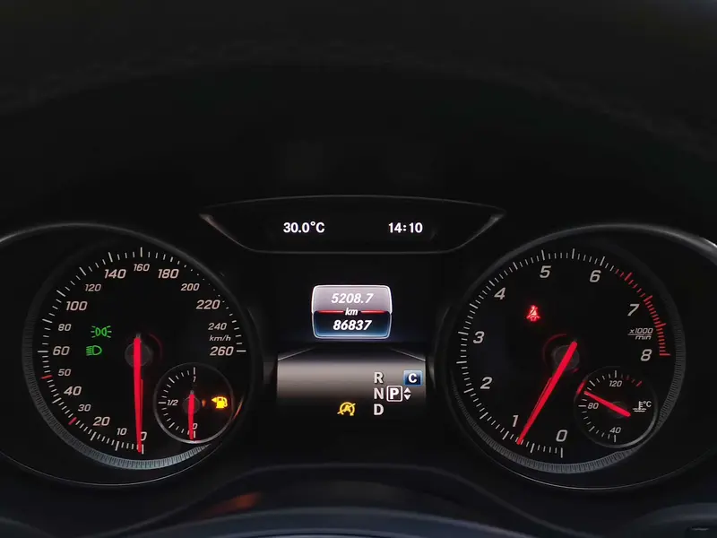 Mercedes-Benz GLA 2017 GLA 200 Dynamic