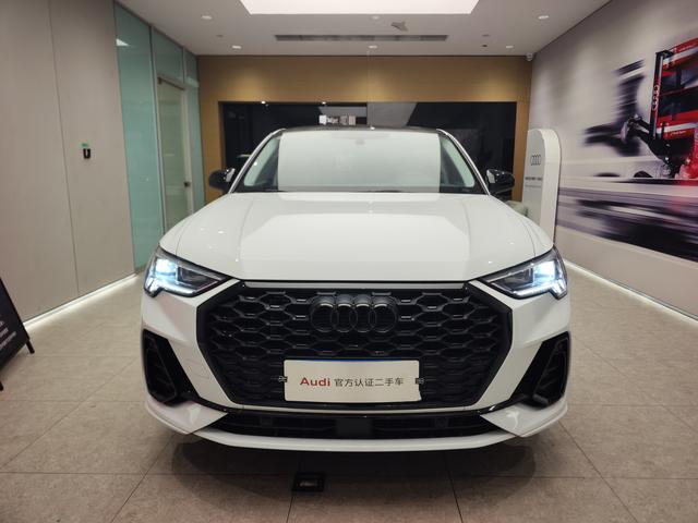 Audi Q3 Sportback 2023 40 TFSI Fashion
