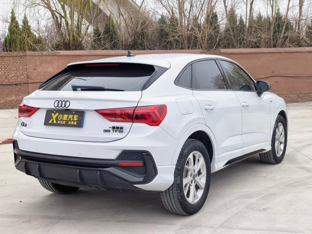 Audi Q3 Sportback 2023 35 TFSI Progressive (1.5T)