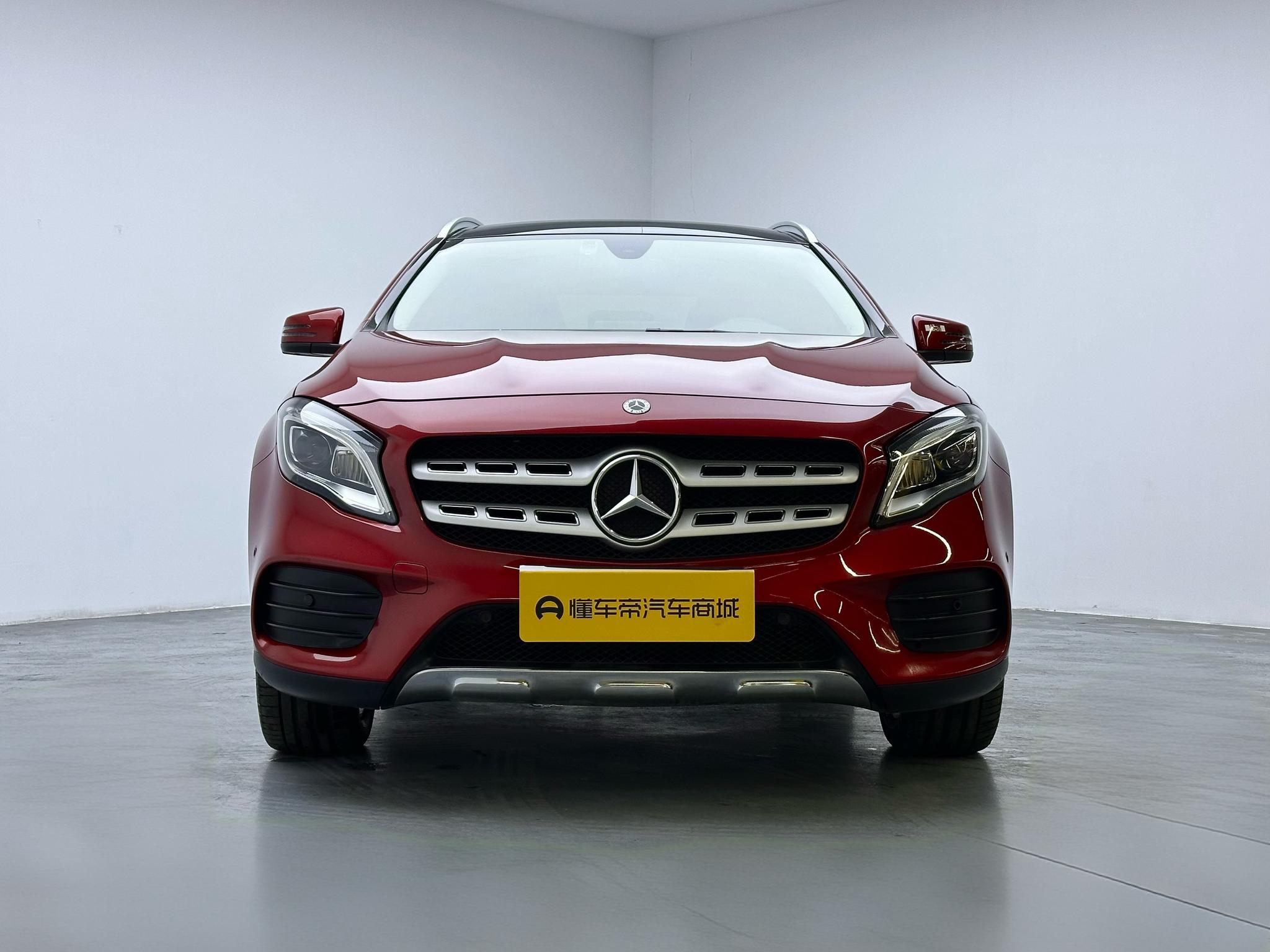 Mercedes-Benz GLA 2019 GLA 200 Fashion