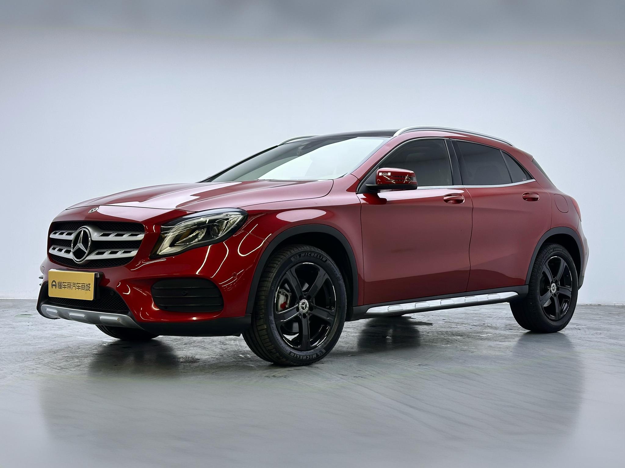 Mercedes-Benz GLA 2019 GLA 200 Fashion