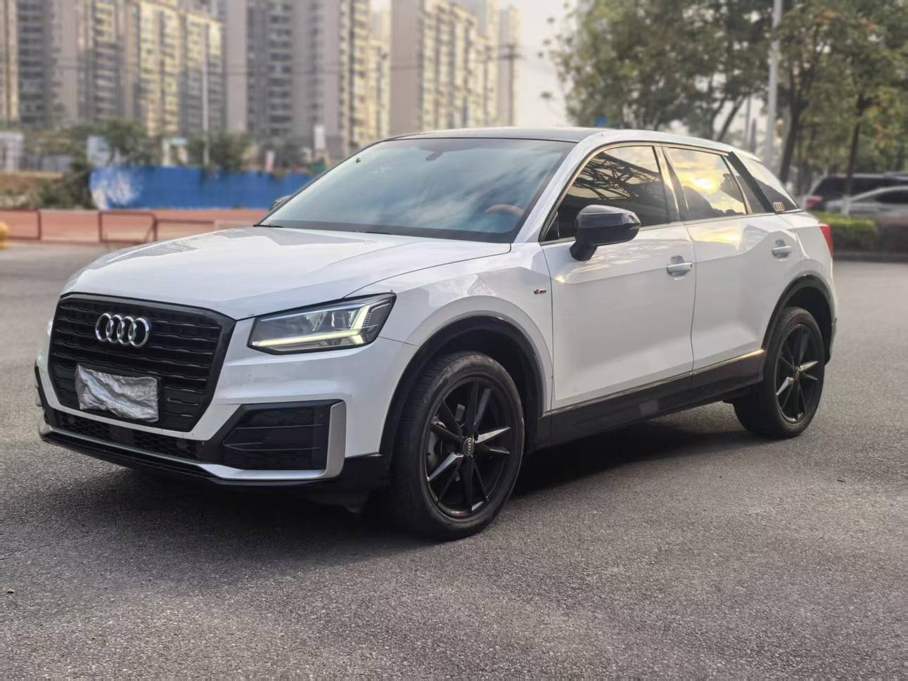 Audi Q2L 2021 35TFSI Dynamic Fashion