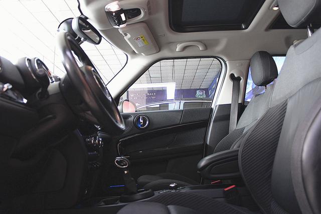 MINI COUNTRYMAN 2018 1.5T COOPER ALL4 Classic group