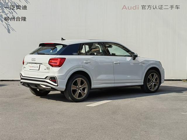 Audi Q2L 2024 35 TFSI Dynamic Fashion
