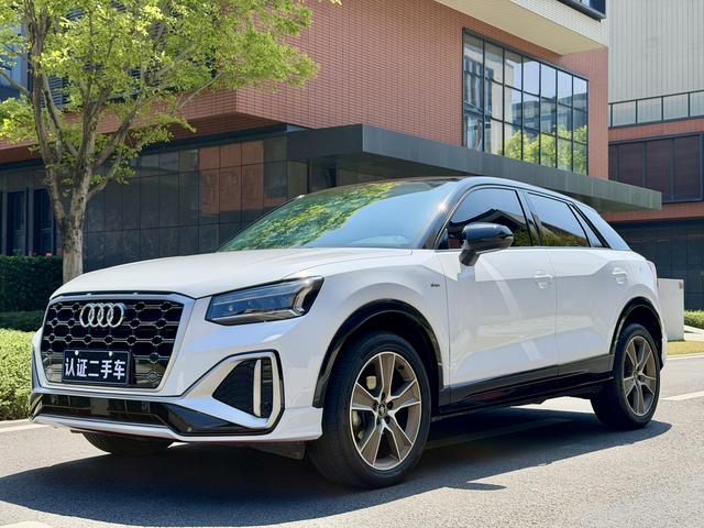Audi Q2L 2022 35 TFSI Progressive Elegant