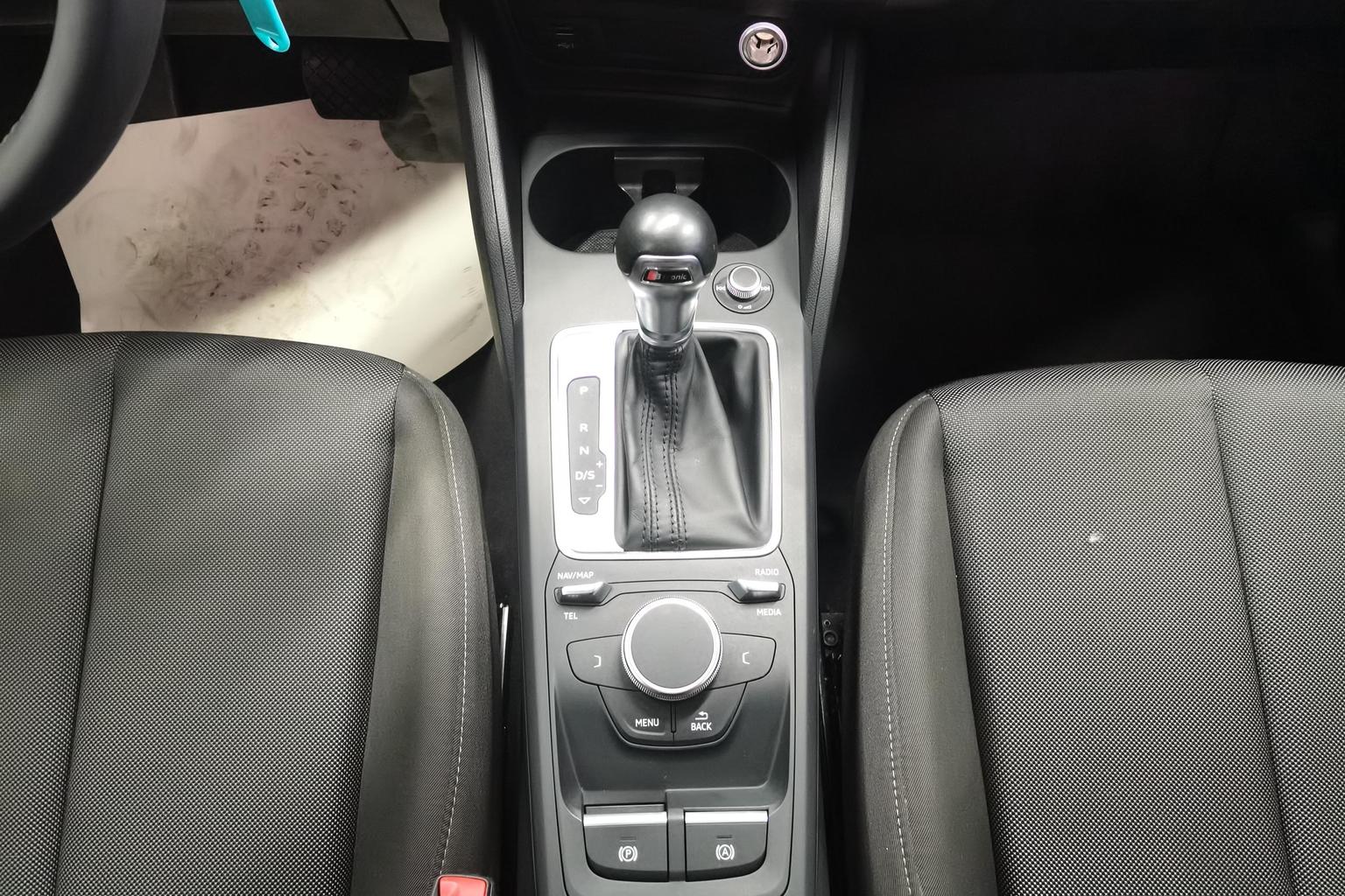 Audi Q2L 2020 35TFSI Progressive Dynamic