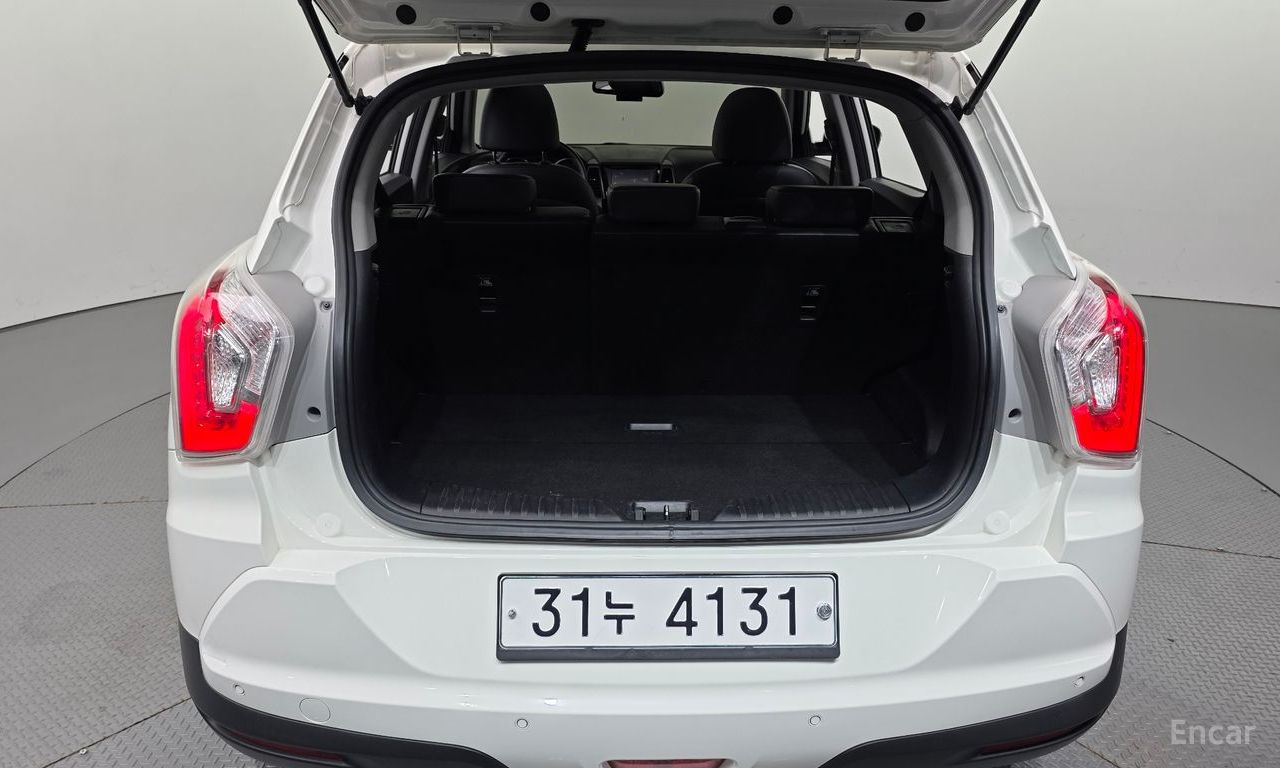 KG Mobility (Ssangyong) Tivoli Diesel LX 2WD 2017