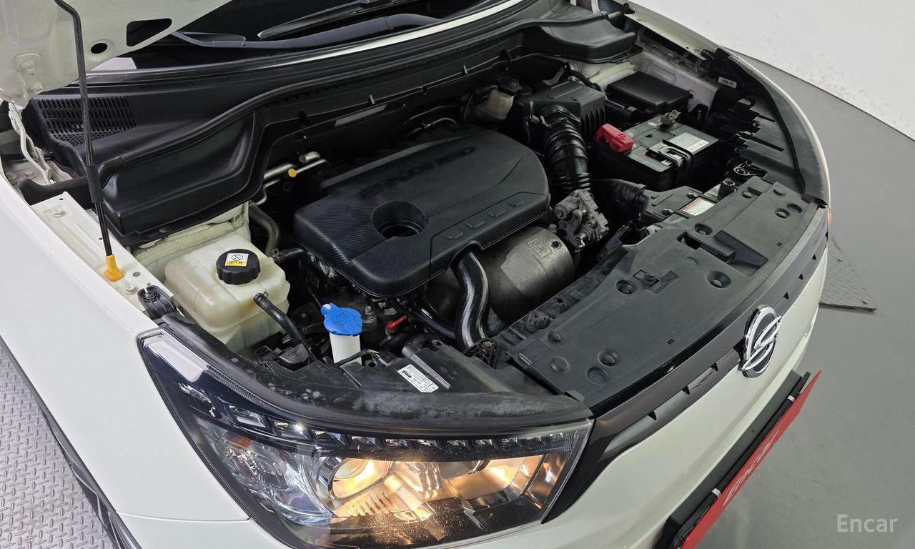 KG Mobility (Ssangyong) Tivoli Diesel LX 2WD 2017
