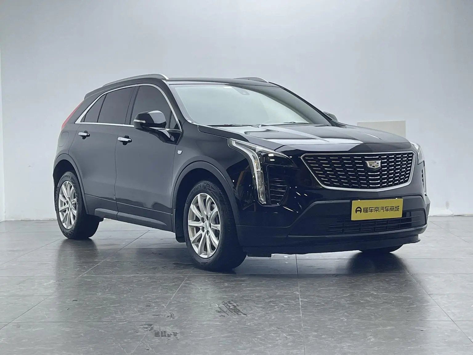Cadillac XT4 2020 Facelift 28T 2WD Tech