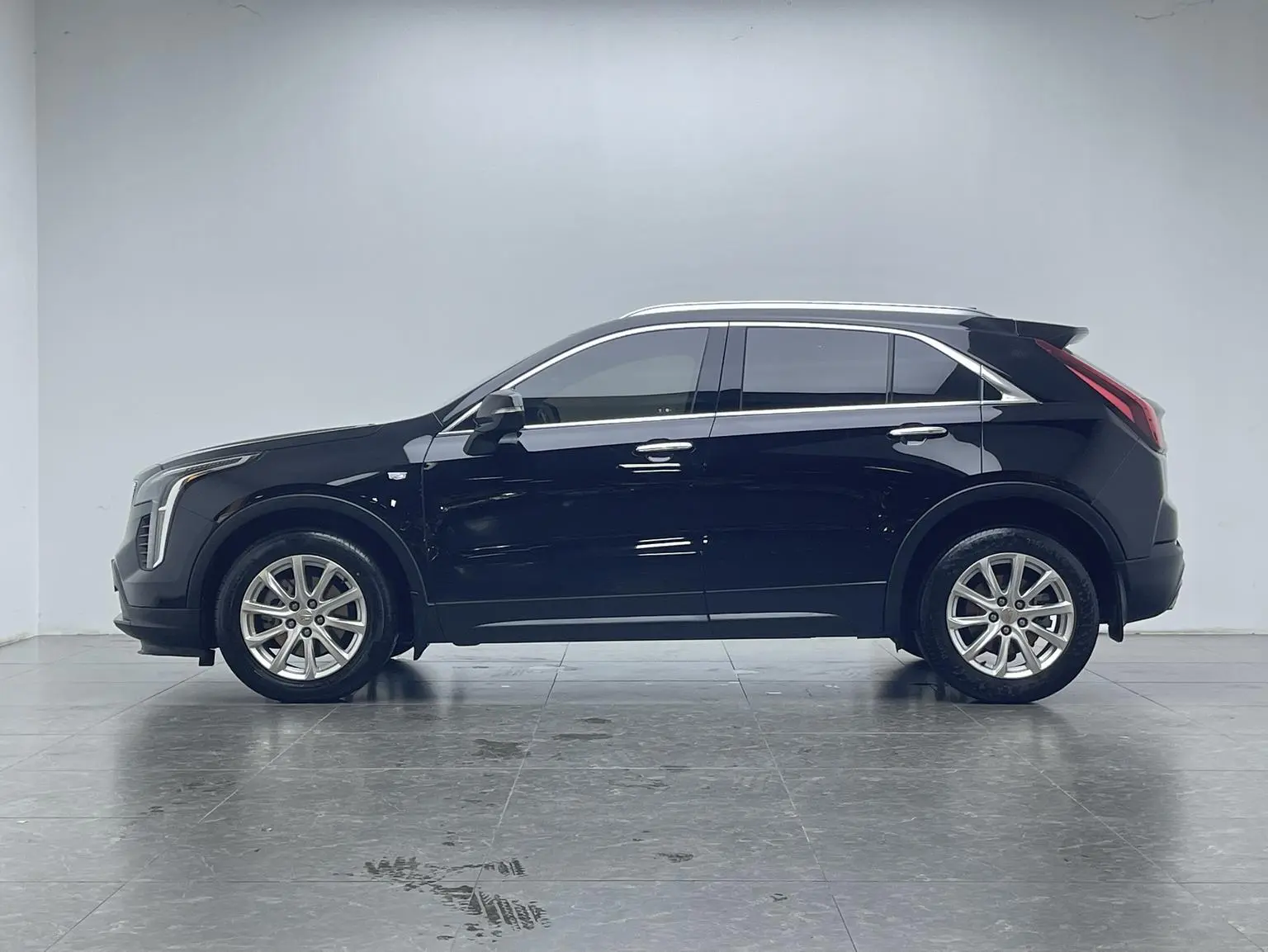 Cadillac XT4 2020 Facelift 28T 2WD Tech