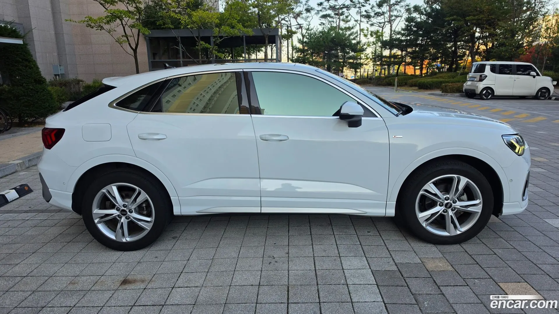 Audi Q3 35 TDI Premium Sportback