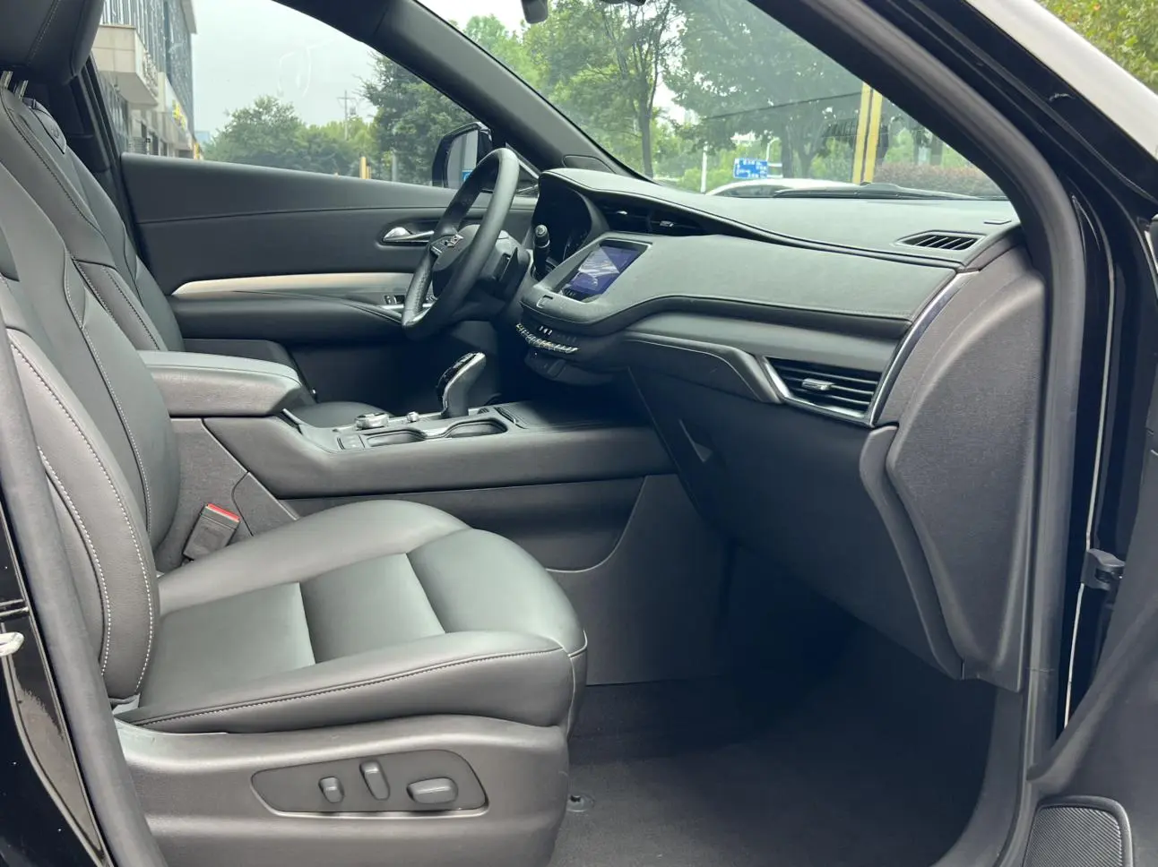 Cadillac XT4 2021 28T 2WD Leading