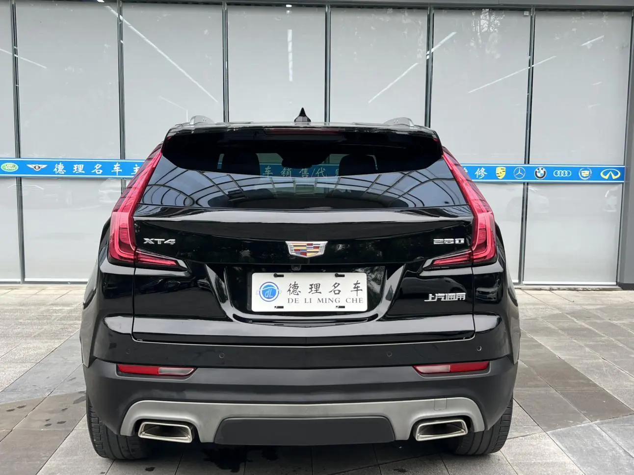 Cadillac XT4 2021 28T 2WD Leading