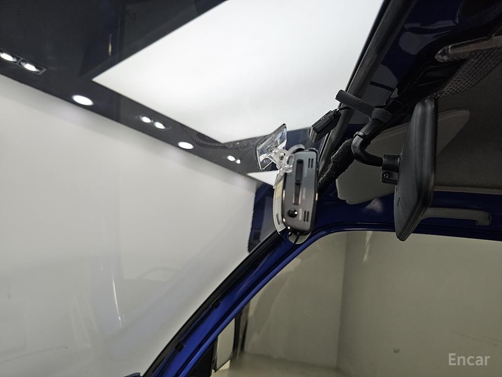Chevrolet (GM Daewoo) New Damas 5-seater coach 2018
